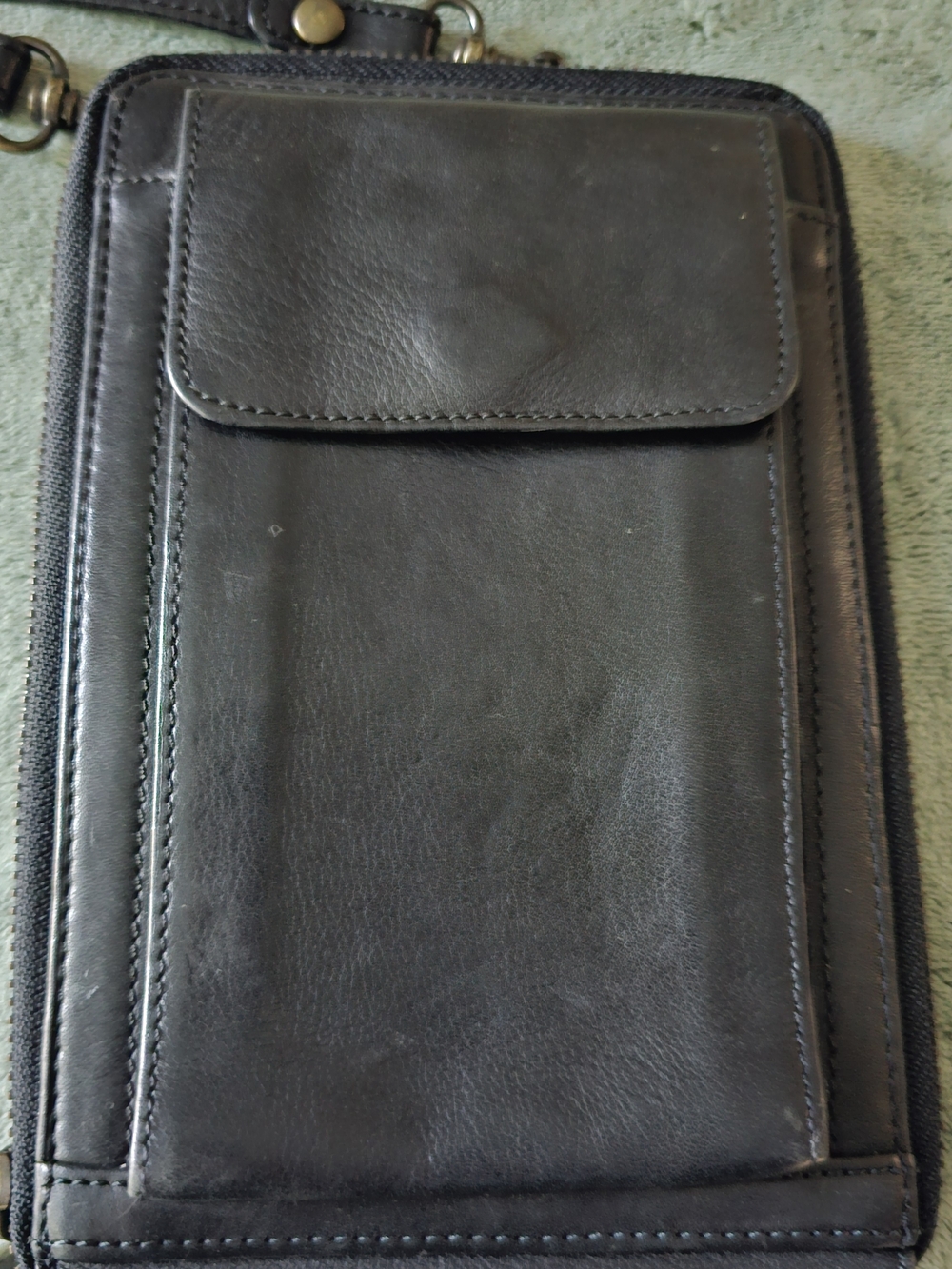Eddie Bauer Black Leather Crossbody Pouch with Front Flap